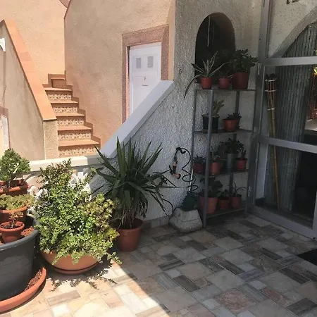 Holiday home Spacious 2 Bedroom W/ Own Pool 5 Minutes Walk To Beach *