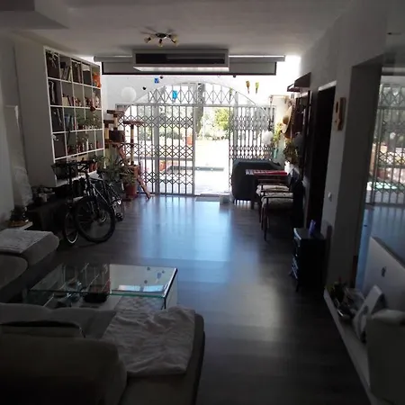 Spacious 2 Bedroom W/ Own Pool 5 Minutes Walk To Beach Campoamor